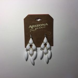 Arizona Jean Company Earrings Brand New